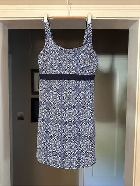 Lands' End Blue and White Swim Dresskini  14 DD Underwire